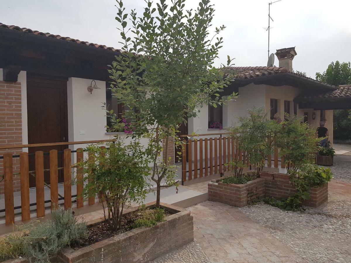 Al Fienile Hotel Orzano Kültér fotó