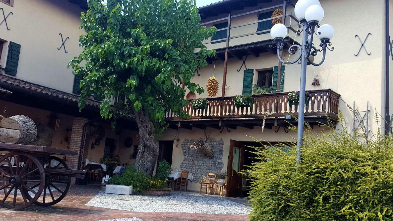 Al Fienile Hotel Orzano Kültér fotó