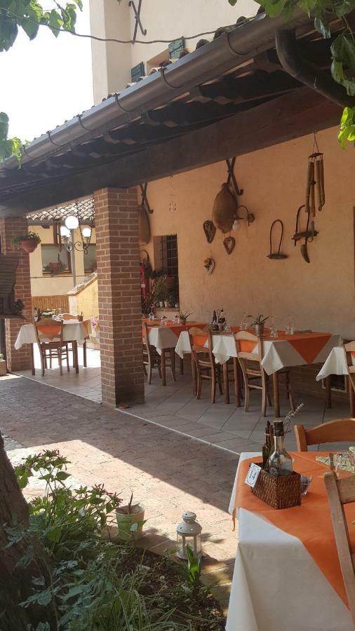 Al Fienile Hotel Orzano Kültér fotó